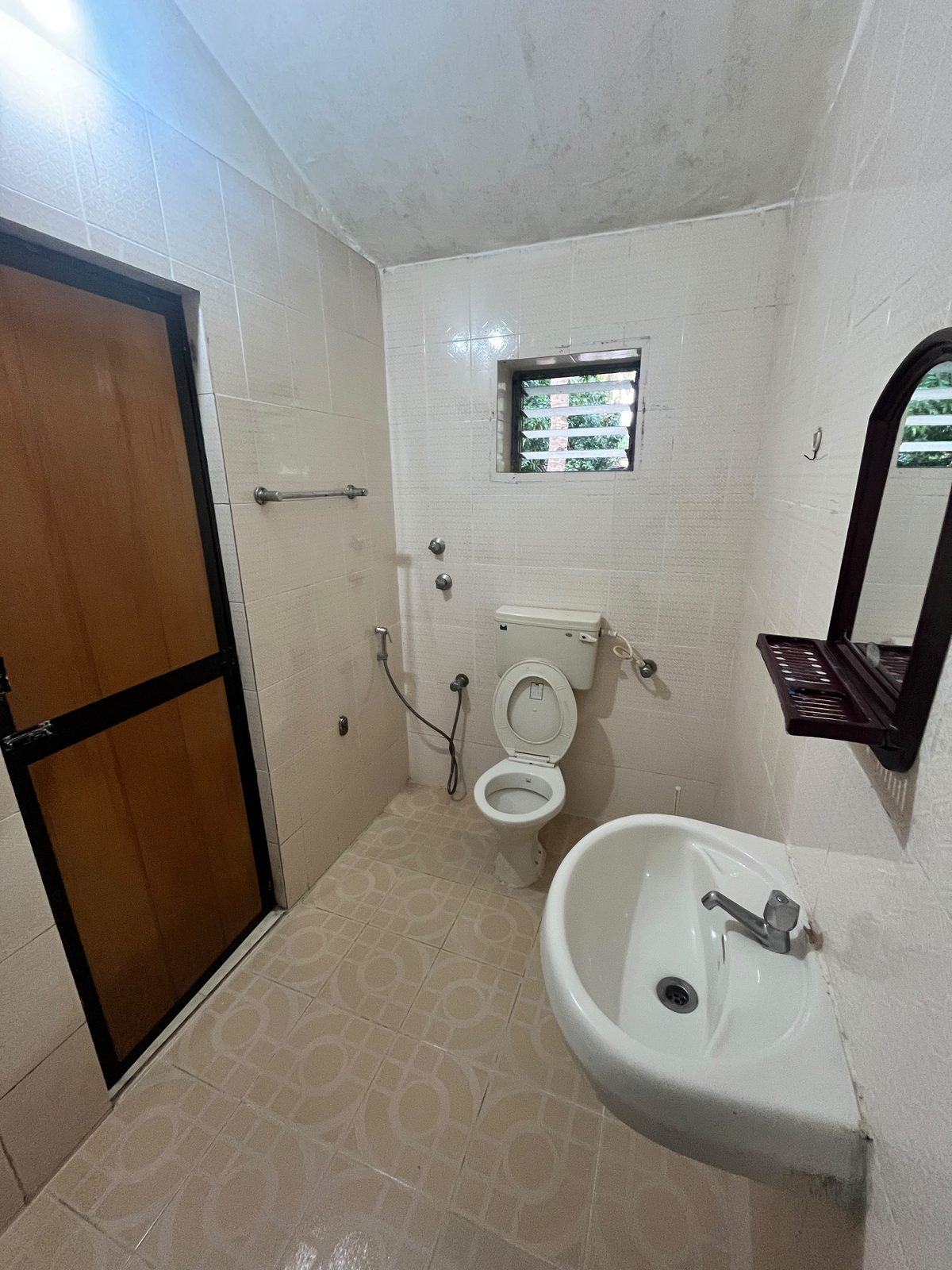 Family Room attached washroom